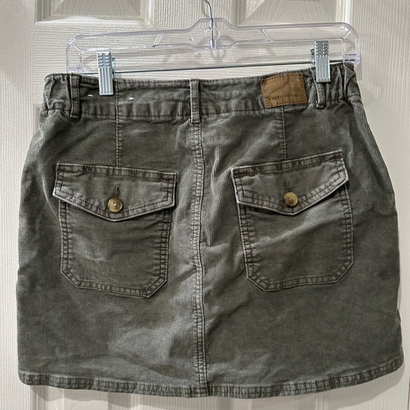 American Eagle Outfitters Charcoal Mini Skirt - Picture 2 of 4